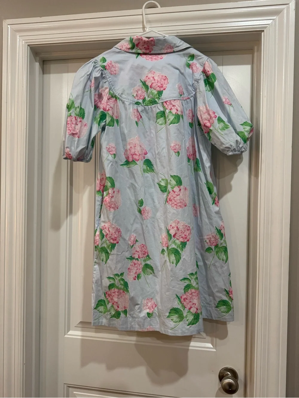 crown & ivy Light Blue Floral Button-Front Dress with Pink Hydrangeas - Picture 2 of 3